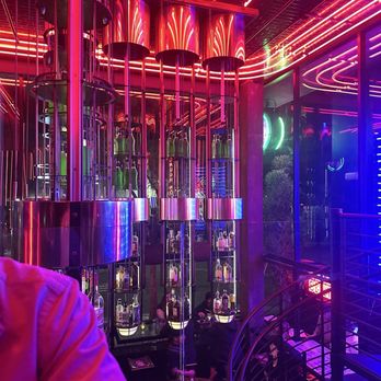Underbelly - Ambience - Bars Near Me - San Diego, California Underbelly - Ambience - Bars Near Me - San Diego, California
