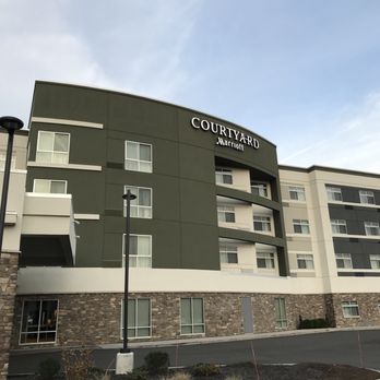 Courtyard by Marriott Schenectady at Mohawk Harbor - Hotels Near Me - Schenectady, New York