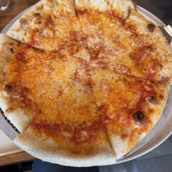 Andare Kitchen & Bar - 3 - cheese pizza - Pizza Near Me - Seattle, Washington