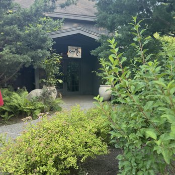Earth at Hidden Pond - Exterior - New American Near Me - Kennebunkport, Maine Earth at Hidden Pond - Exterior - New American Near Me - Kennebunkport, Maine