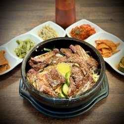Ho Soon Yi - Galbi dolsot bibimbap