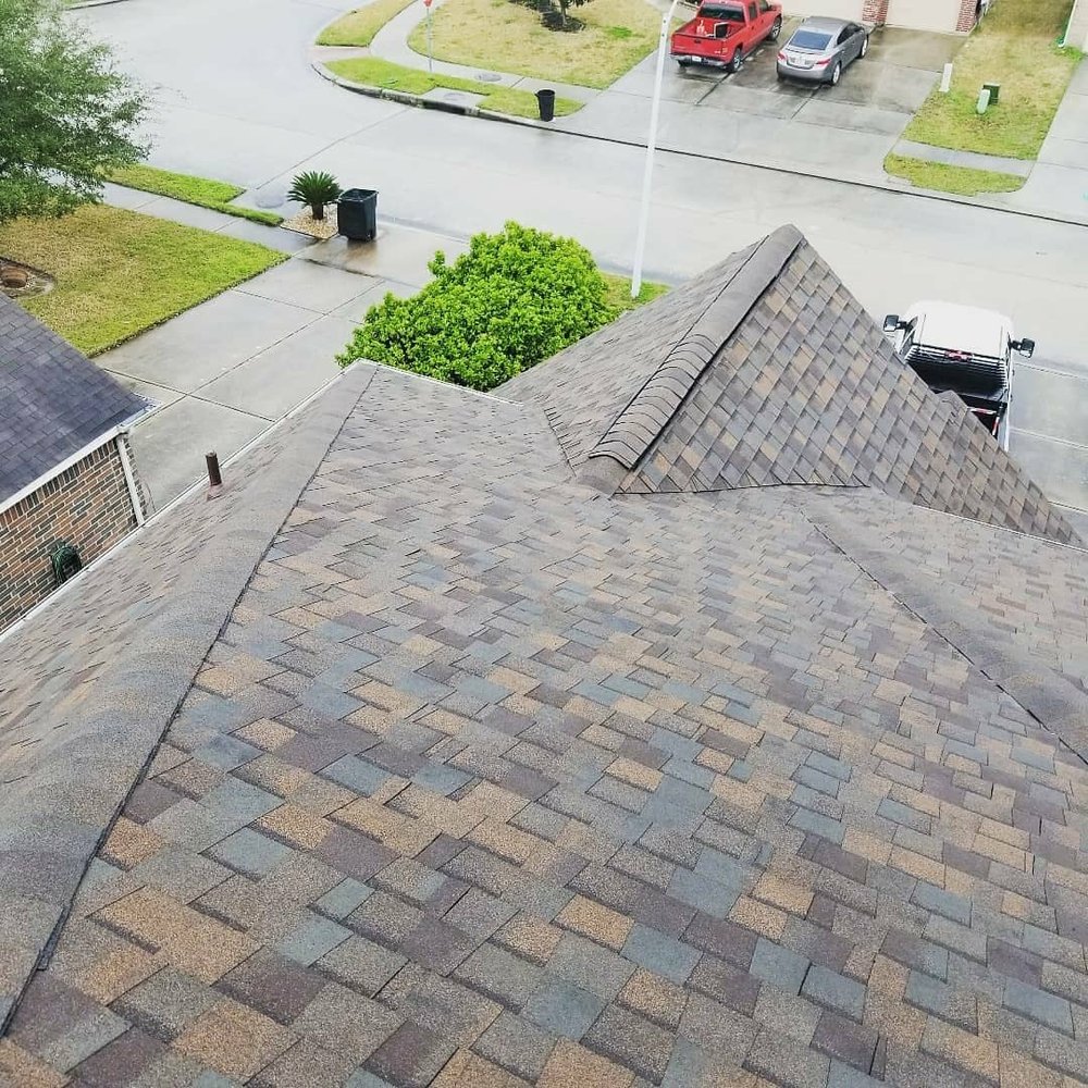 Slide of Guardian Roofing