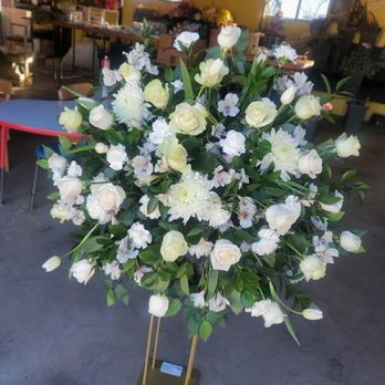 Fridas Studio Floral Design - Florists Near Me - Sierra Vista, Arizona