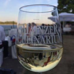 Mainzer Culinarium - Diesmal ein Riesling von Kühling-Gillot