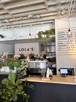 Lola's Cafe by null