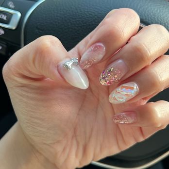 Yo Nail Studio - Nail Technicians Near Me - Richmond Hill, Ontario