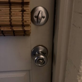 Jose's Locksmith - Old interior lock. - Keys & Locksmiths Near Me - Honolulu, Hawaii Jose's Locksmith - Old interior lock. - Keys & Locksmiths Near Me - Honolulu, Hawaii