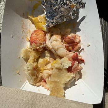 Footbridge Lobster - Last couple bites - Seafood Near Me - Ogunquit, Maine Footbridge Lobster - Last couple bites - Seafood Near Me - Ogunquit, Maine