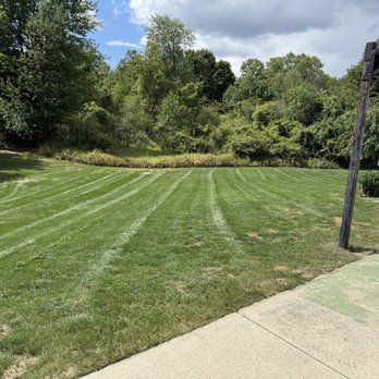 Phillips Lawn Services - Lawn Services Near Me - Ravenna, Michigan Phillips Lawn Services - Lawn Services Near Me - Ravenna, Michigan