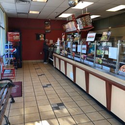 Gettin Pizza. Yum Gettin Pizza. Yum