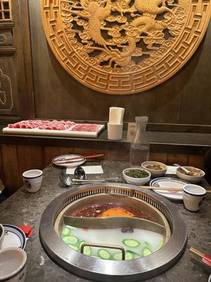 Xiaolongkan Hot Pot by null