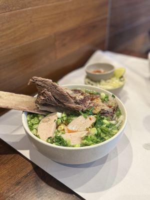 Phở Hà Nội by null