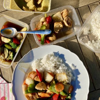 Siam Kitchen - Salted chilli tofu, garlic & pepper veg stir fry, jasmine rice, tofu yellow curry and salted chilli chips - Thai Near Me - Belfast, BFS Siam Kitchen - Salted chilli tofu, garlic & pepper veg stir fry, jasmine rice, tofu yellow curry and salted chilli chips - Thai Near Me - Belfast, BFS