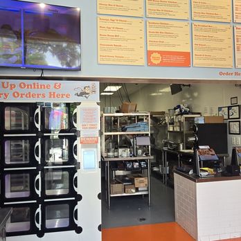 Rise Southern Biscuits & Righteous Chicken - Chicken Shop Near Me - Winter Park, Florida