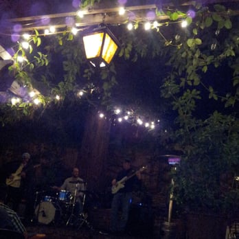 Jupiter - Live music with dinner! - Pizza Near Me - Berkeley, California