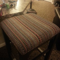 Wyndham - Barstool that doesn't fit the counter!!