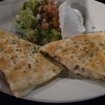 Ovivi’s Restaurant - Happy hour chicken quesadilla - American Near Me - Hollywood, Florida Ovivi’s Restaurant - Happy hour chicken quesadilla - American Near Me - Hollywood, Florida