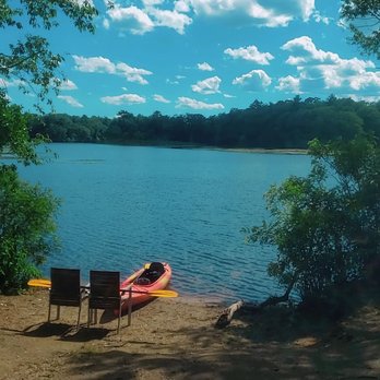 Paddle Boston - Spot Pond - Waltham location - Rafting/Kayaking Near Me - Stoneham, Massachusetts