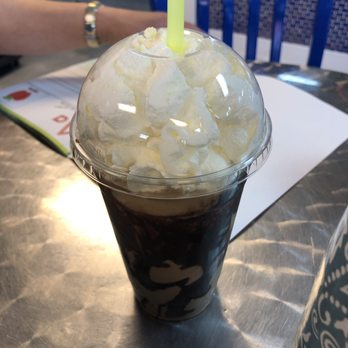 Chilly Jilly'z Bakery & Cafe - This is a big must try it's a mocha peanut butter with espresso!!!!! Sooooo good!!!!!  This one is 20oz the small one is 16oz - Ice Cream & Frozen Yogurt Near Me - Boulder City, Nevada