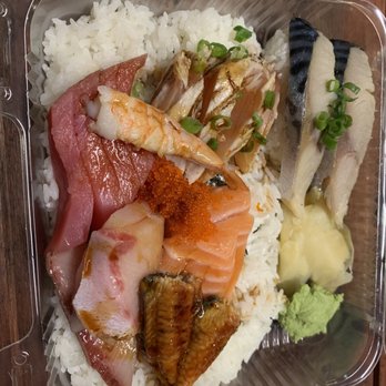 Musashi's - Chirashi Bowl with two added pieces of mackerel sushi - Sushi Bars Near Me - Seattle, Washington