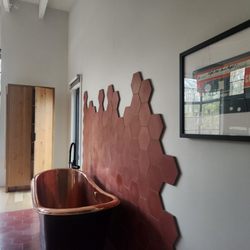 Woodstock Way Hotel