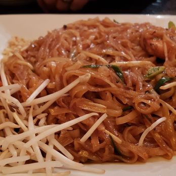 Pad Thai Restaurant - Shrimp pad thai - Thai Near Me - Escondido, California Pad Thai Restaurant - Shrimp pad thai - Thai Near Me - Escondido, California