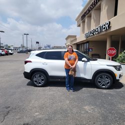 Kelly Grimsley Kia - My new car!