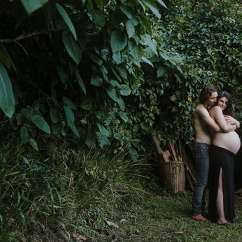 Azara Images - Hannah & Cash a few weeks before the birth of their first child. - Session Photography Near Me Azara Images - Hannah & Cash a few weeks before the birth of their first child. - Session Photography Near Me