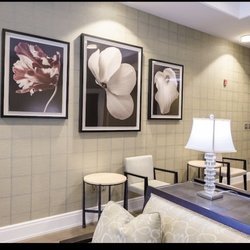 St. Luke's Cataract & Laser Institute Clearwater - Waiting room