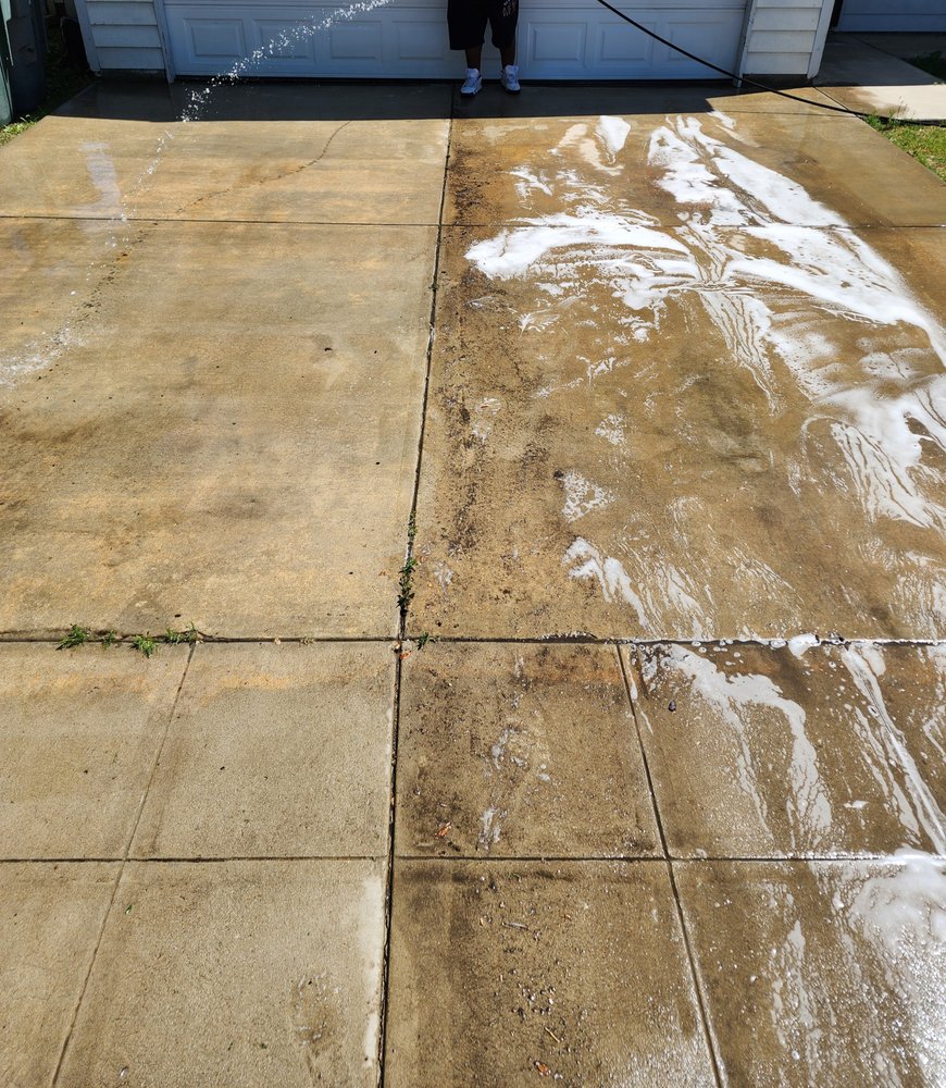 Slide of Royalty Cleaning