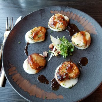 Gordon Ramsay Hell's Kitchen - Delicious scallops. - New American Near Me - Las Vegas, Nevada Gordon Ramsay Hell's Kitchen - Delicious scallops. - New American Near Me - Las Vegas, Nevada