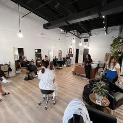 Balayage Girl Salon