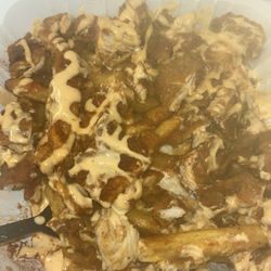 Nanu's Hot Chicken - Hot chicken fries