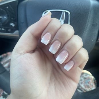 Bond Beauty - Nail Salons Near Me - Howell, New Jersey