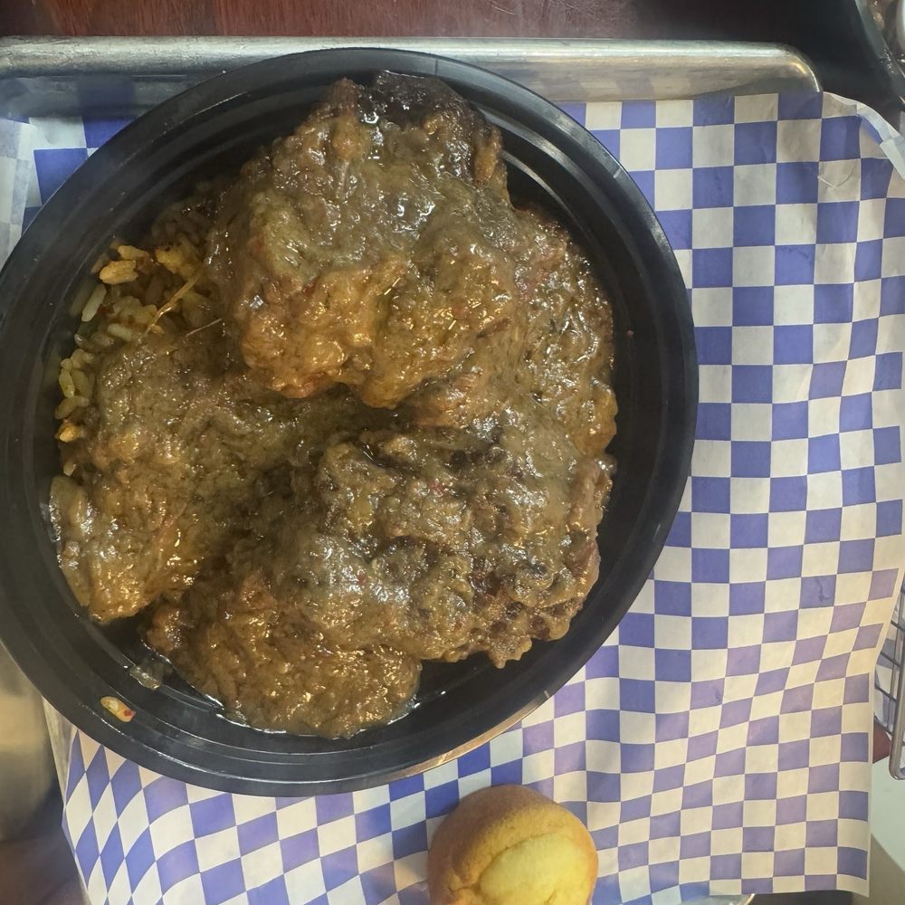 Southern Gourmet Kitchen - Oxtails and rice - Southern Near Me - Plano, Texas Southern Gourmet Kitchen - Oxtails and rice - Southern Near Me - Plano, Texas