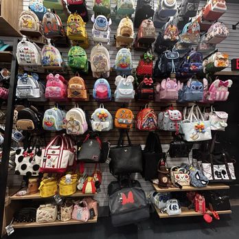 Boxlunch - Women's Clothing Near Me - San Antonio, Texas Boxlunch - Women's Clothing Near Me - San Antonio, Texas