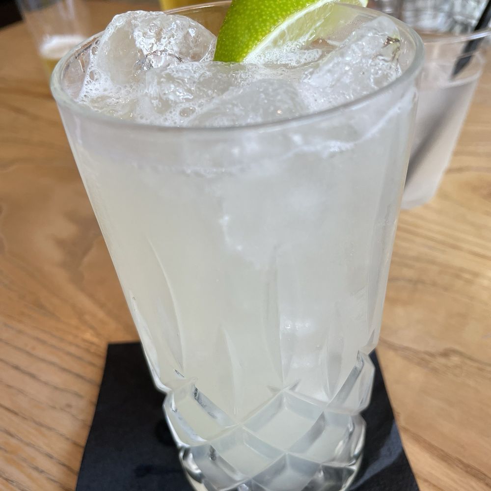 22 Square Restaurant - Am cocktail - American Near Me - Savannah, Georgia