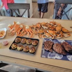 Blue crabs, crab legs, steamed shrimp, crab cakes.