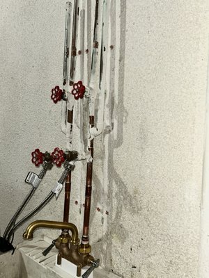 A Absolute Plumbing & Sewer Service