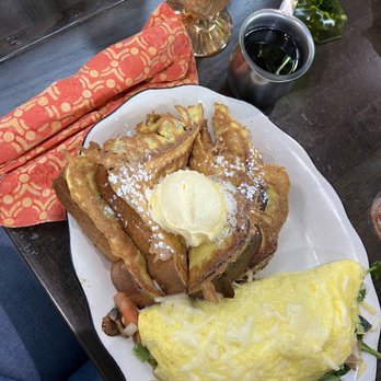 Huck - Breakfast & Brunch Near Me - Wenatchee, Washington Huck - Breakfast & Brunch Near Me - Wenatchee, Washington