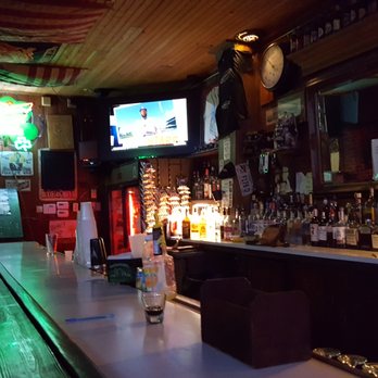 Old Point Bar - Long bar - Dive Bars Near Me - New Orleans, Louisiana