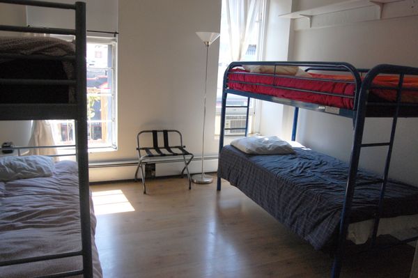 HI San Diego Downtown Hostel by null
