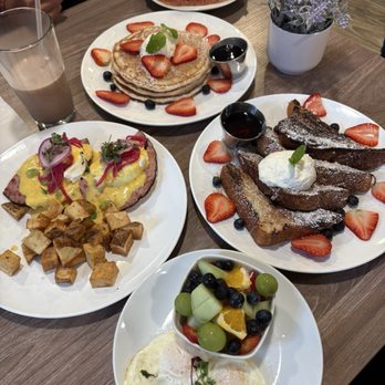 Rise & Dine Cuisine - Breakfast & Brunch Near Me - Westminster, California