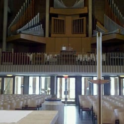 Westwood Lutheran Church - Wonderful pipe organ