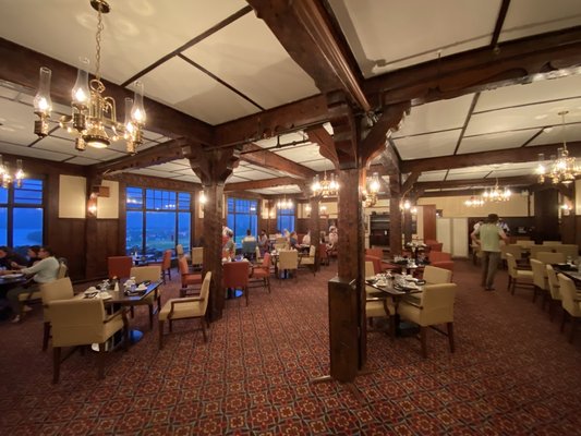 Prince Of Wales Hotel by null