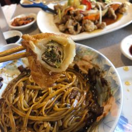 Mandu and jjajangmyun