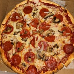 Napoli Pizza - Gluten Free 12" pizza with pepperoni onions mushrooms
