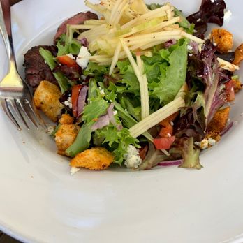 Back Bistro - Steak & Blue Cheese Salad - New American Near Me - Folsom, California