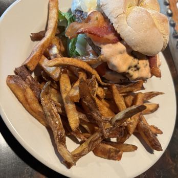 Broken Axe Brew House - The BIG Axe Burger - Gastropubs Near Me - Lock Haven, Pennsylvania Broken Axe Brew House - The BIG Axe Burger - Gastropubs Near Me - Lock Haven, Pennsylvania