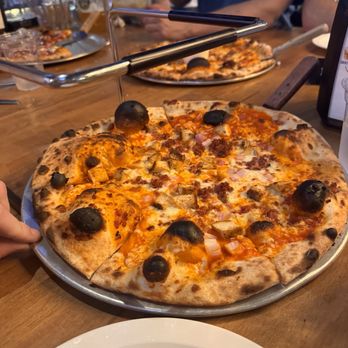 Bavaria Pensacola - buffalo chicken pizza - German Near Me - Pensacola, Florida Bavaria Pensacola - buffalo chicken pizza - German Near Me - Pensacola, Florida